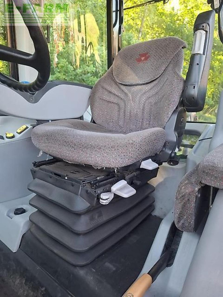 Farm tractor Massey Ferguson 6475: picture 10 Farm tractor Massey Ferguson 6475: picture 10