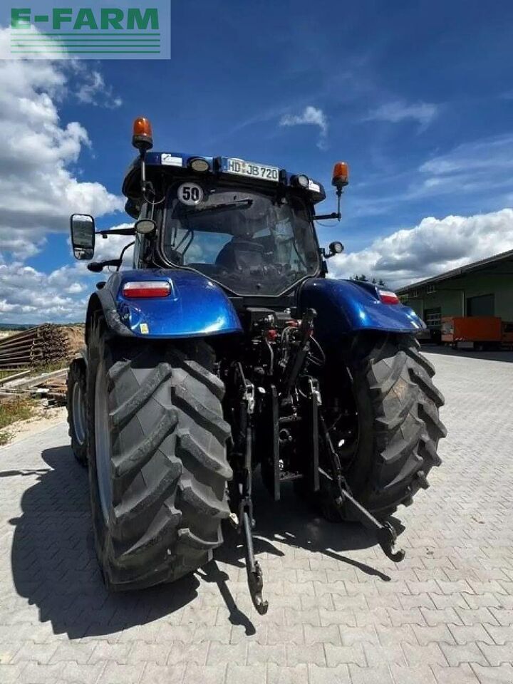 New Holland t7.200 - Farm tractor: picture 5 New Holland t7.200 - Farm tractor: picture 5