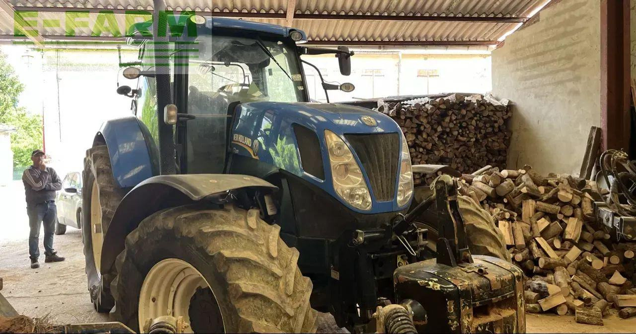 New Holland t7.220 sw - Farm tractor: picture 4 New Holland t7.220 sw - Farm tractor: picture 4