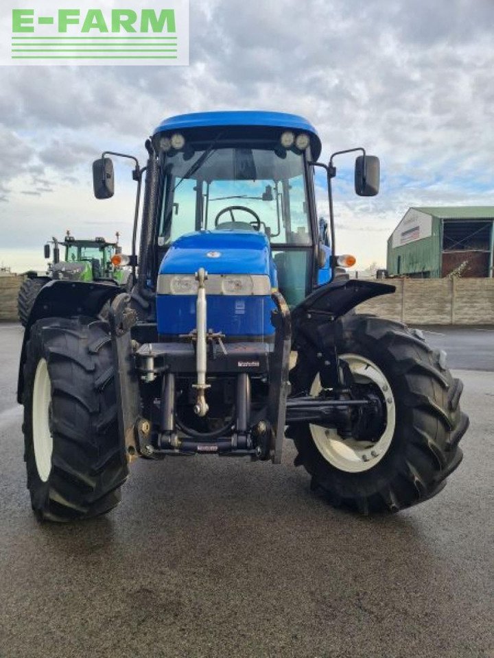 New Holland td 5040 - Farm tractor: picture 3 New Holland td 5040 - Farm tractor: picture 3