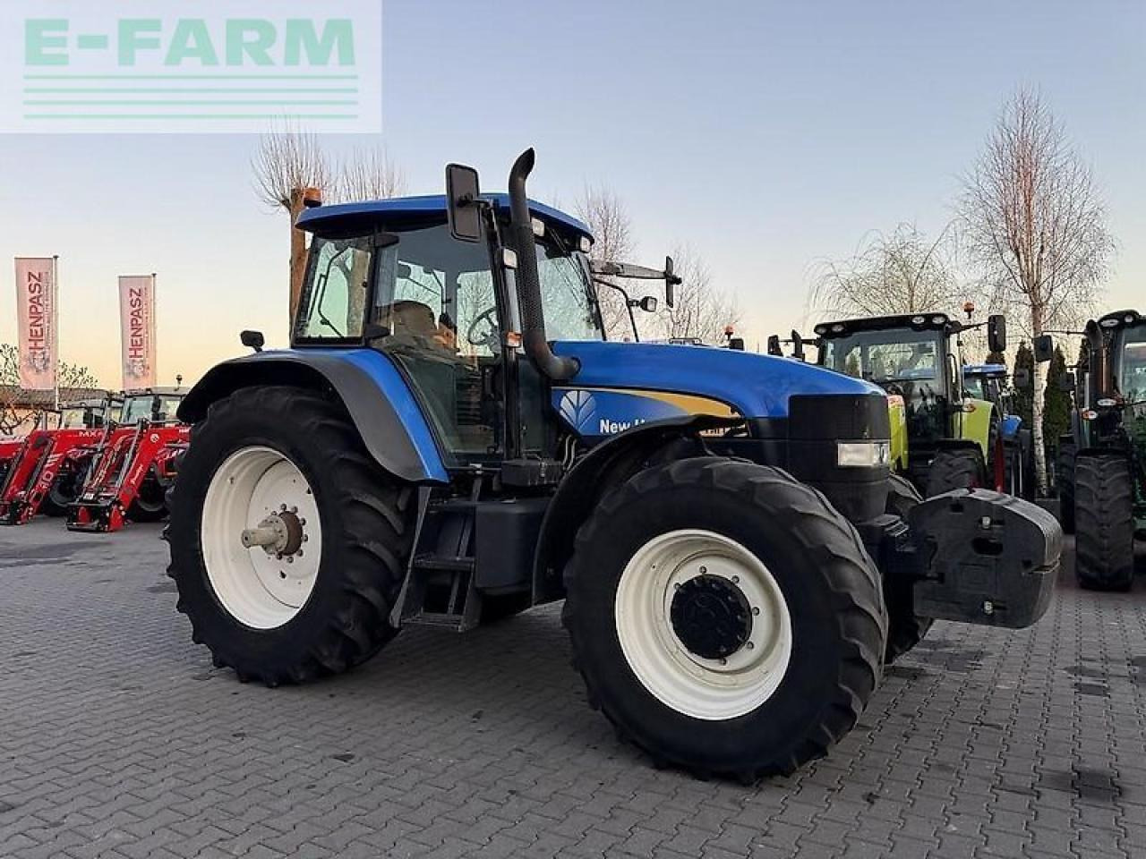 New Holland tm175 powercommand - Farm tractor: picture 4 New Holland tm175 powercommand - Farm tractor: picture 4
