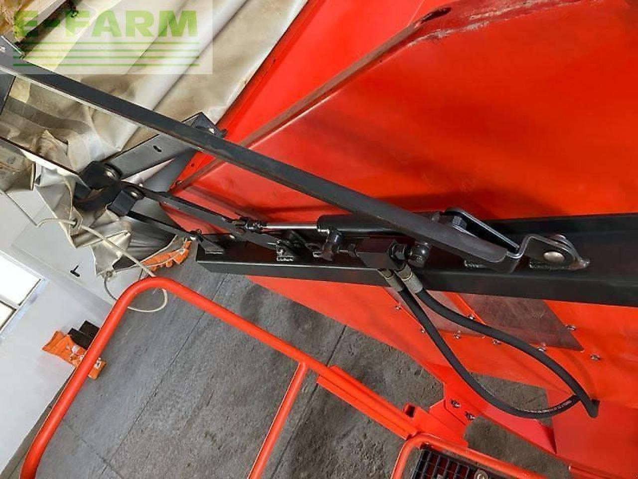 Fertilizer spreader Rauch gebr. tws h7010 + axis ht 50.1: picture 10