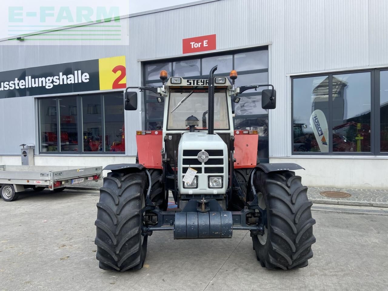 Steyr 8100 a - Farm tractor: picture 2 Steyr 8100 a - Farm tractor: picture 2