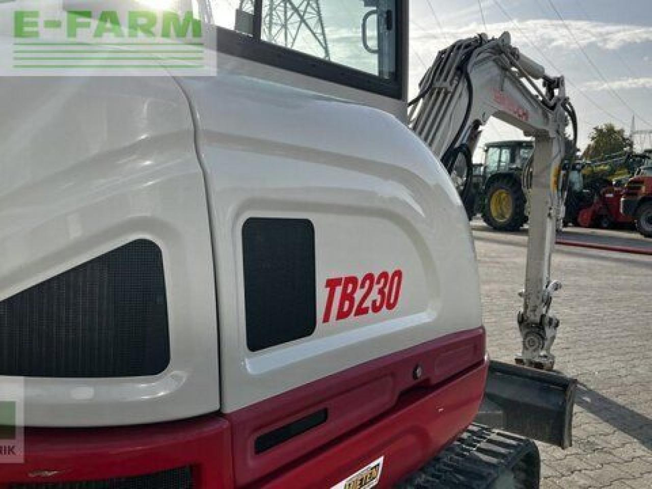 Mini excavator Takeuchi tb 230: picture 7