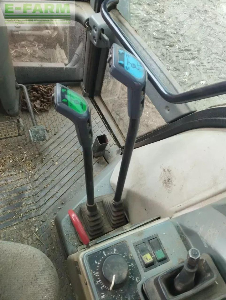 Valtra 8050 hitech HiTech - Farm tractor: picture 5 Valtra 8050 hitech HiTech - Farm tractor: picture 5