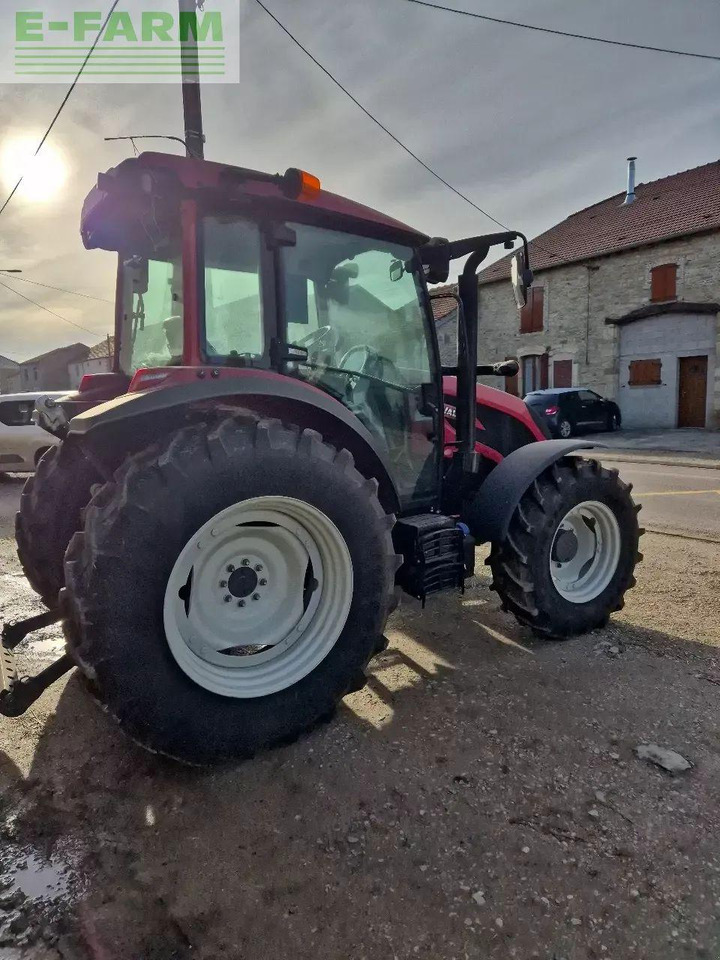 Valtra a85 - Farm tractor: picture 4 Valtra a85 - Farm tractor: picture 4