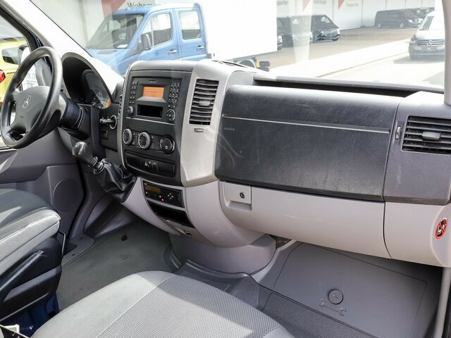 MERCEDES-BENZ Sprinter 316CDI DOKA,Allrad,Klima,AHK3,5To,TCO - Flatbed van, Combi van: picture 3 MERCEDES-BENZ Sprinter 316CDI DOKA,Allrad,Klima,AHK3,5To,TCO - Flatbed van, Combi van: picture 3