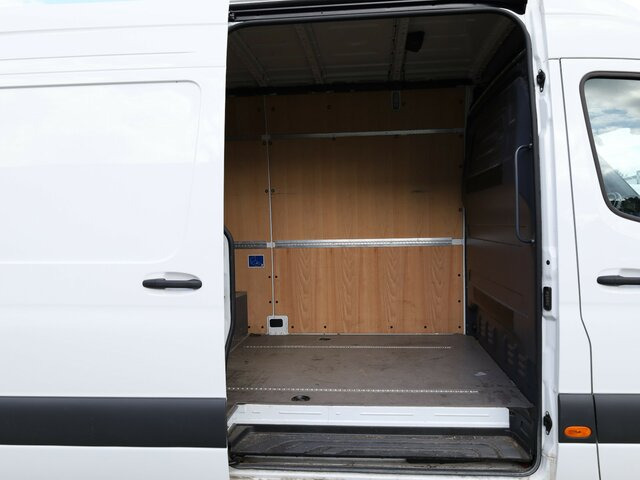MERCEDES-BENZ Sprinter 317 CDI Kasten,L2H2,MBUX,Kamera - Panel van: picture 2 MERCEDES-BENZ Sprinter 317 CDI Kasten,L2H2,MBUX,Kamera - Panel van: picture 2
