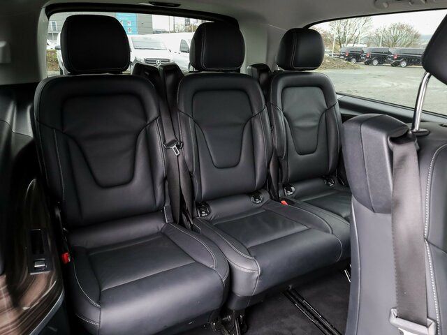 MERCEDES-BENZ V 300 Avantgarde Extralang,2xSchiebetür elektr.... - Minibus, Passenger van: picture 4 MERCEDES-BENZ V 300 Avantgarde Extralang,2xSchiebetür elektr.... - Minibus, Passenger van: picture 4