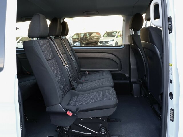 MERCEDES-BENZ Vito 114 TourerPro,Extralang,8Sitzer,Automatik... - Passenger van: picture 2 MERCEDES-BENZ Vito 114 TourerPro,Extralang,8Sitzer,Automatik... - Passenger van: picture 2
