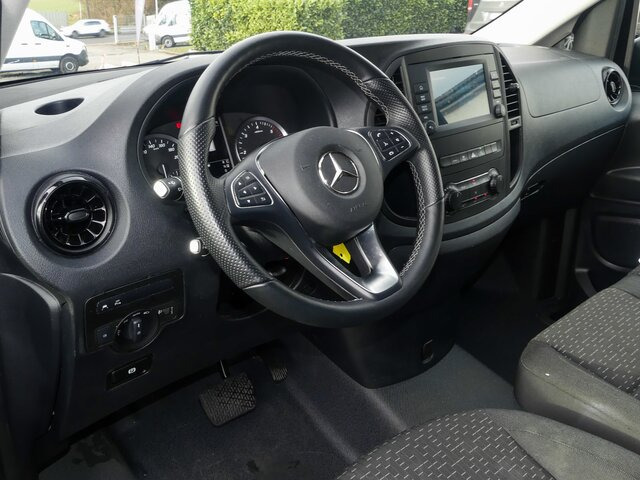 MERCEDES-BENZ Vito 116CDI lang,TourerPro,2xKlima,9Sitze,Kamera - Passenger van: picture 4 MERCEDES-BENZ Vito 116CDI lang,TourerPro,2xKlima,9Sitze,Kamera - Passenger van: picture 4