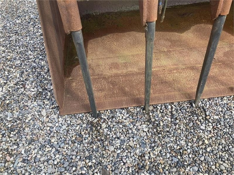 Kirk SILOSKOVL MED VOLVOBESLAG - Silage equipment: picture 4 Kirk SILOSKOVL MED VOLVOBESLAG - Silage equipment: picture 4