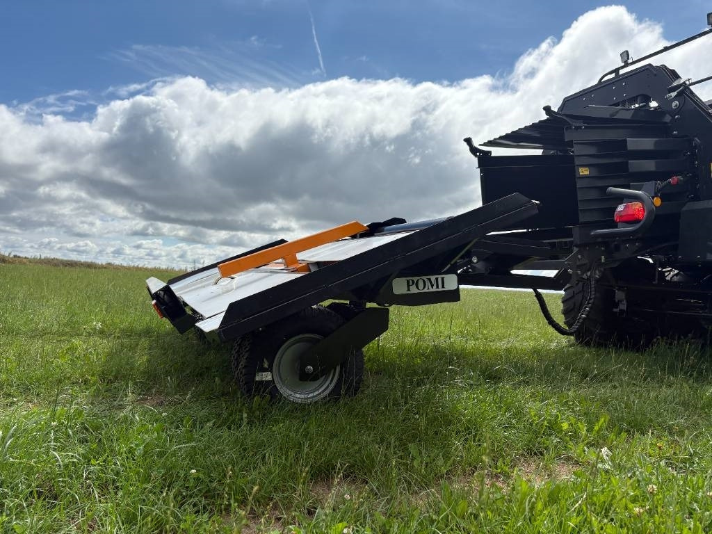 Pomi X 3  - Farm trailer: picture 2 Pomi X 3  - Farm trailer: picture 2