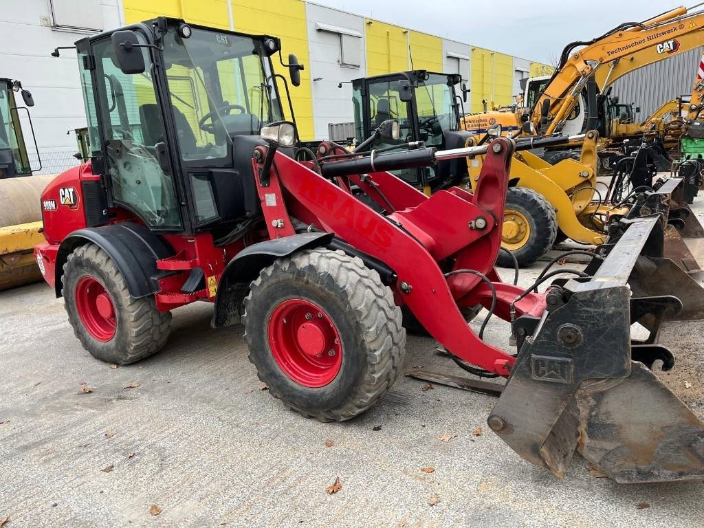 CAT 908 M, bis 35 km/h, Allrad, hydr. Schnellwechsler - Wheel loader: picture 2 CAT 908 M, bis 35 km/h, Allrad, hydr. Schnellwechsler - Wheel loader: picture 2