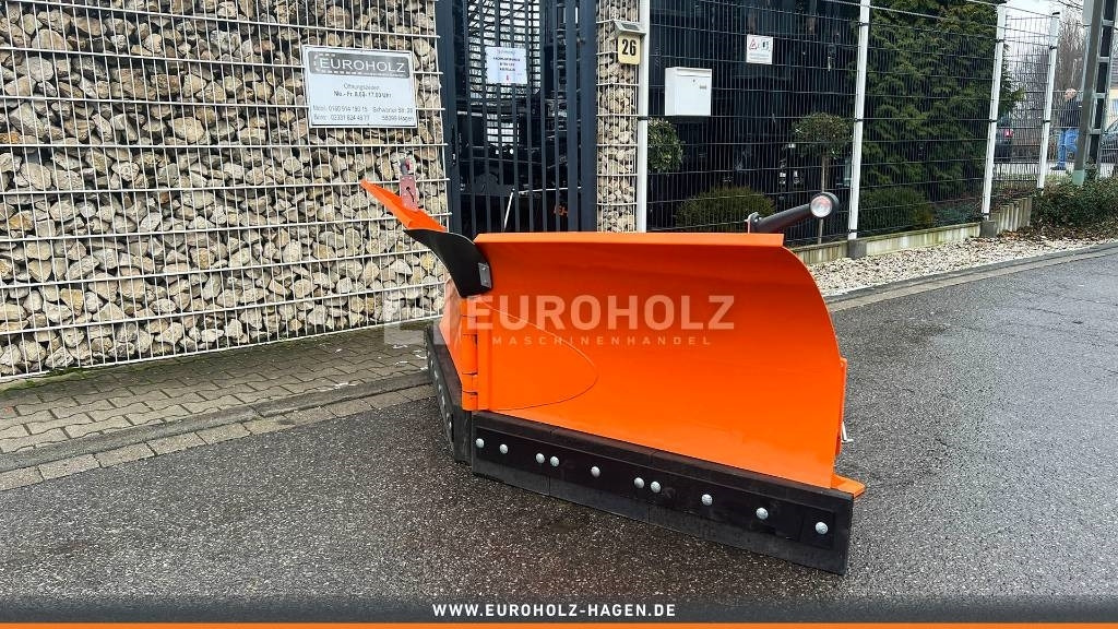 Schneeschild PU-2100 Kramer 420 520 312 580 - Snow plough for Agricultural machinery: picture 1 Schneeschild PU-2100 Kramer 420 520 312 580 - Snow plough for Agricultural machinery: picture 1