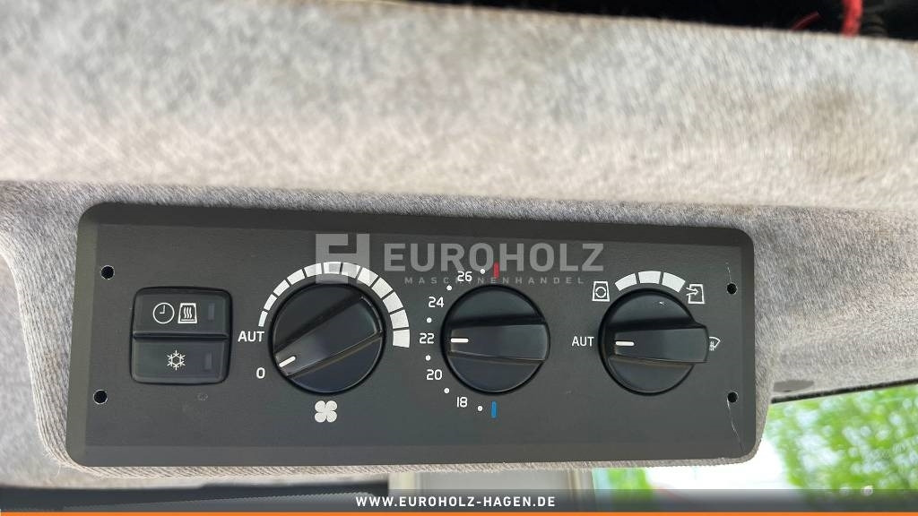 Wheel loader Volvo L 120 G mit Klima und SW, Reifen und Schaufel Neu: picture 12