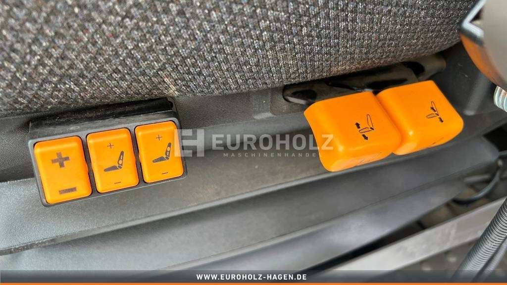 Volvo L 120 G mit Klima und SW, Reifen und Schaufel Neu - Wheel loader: picture 3 Volvo L 120 G mit Klima und SW, Reifen und Schaufel Neu - Wheel loader: picture 3