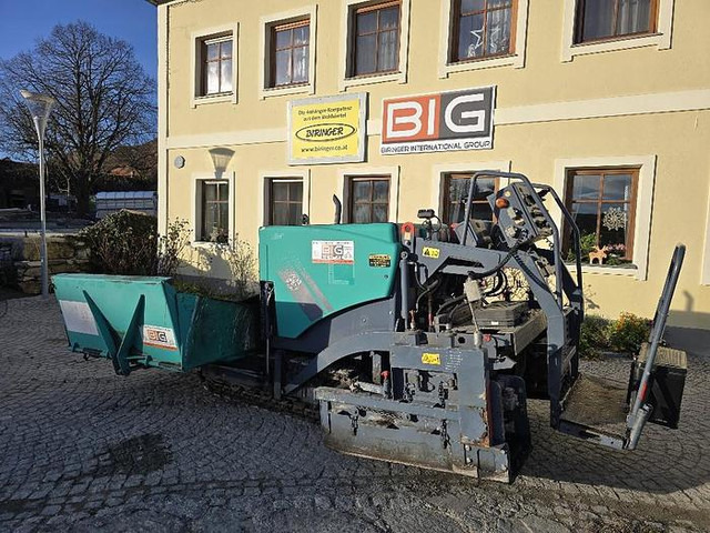 Vögele Super 800 Asphaltfertiger - Asphalt machine: picture 5 Vögele Super 800 Asphaltfertiger - Asphalt machine: picture 5