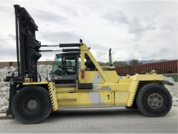 Kalmar DCD420-12 - Diesel forklift: picture 1 Kalmar DCD420-12 - Diesel forklift: picture 1