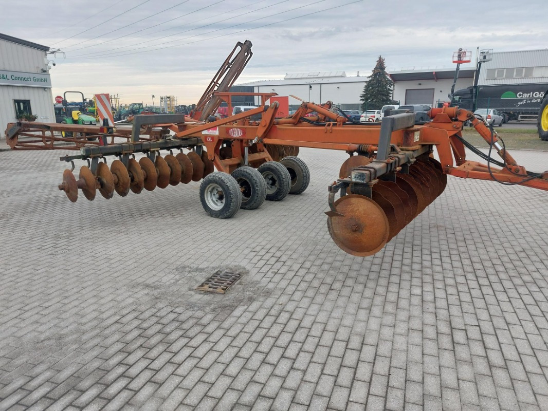Gregoire-Besson SXL 667/42 - Disc harrow: picture 2 Gregoire-Besson SXL 667/42 - Disc harrow: picture 2