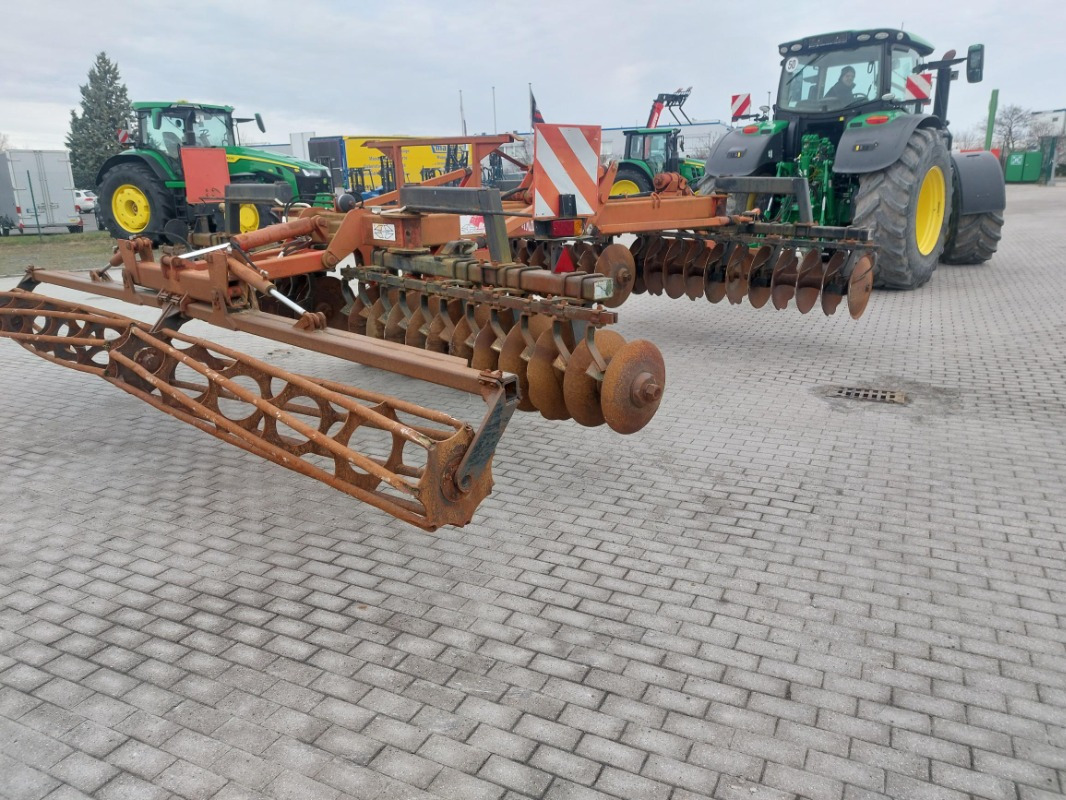 Gregoire-Besson SXL 667/42 - Disc harrow: picture 4 Gregoire-Besson SXL 667/42 - Disc harrow: picture 4