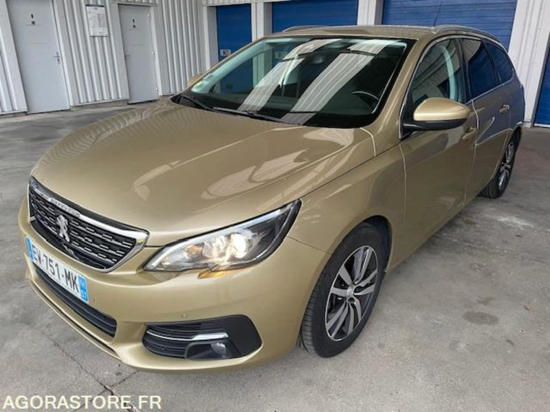308 ALLURE 1.5 BHDI 130cv EAT8 - 04/2018 - 150900 KM - Station wagon: picture 1 308 ALLURE 1.5 BHDI 130cv EAT8 - 04/2018 - 150900 KM - Station wagon: picture 1