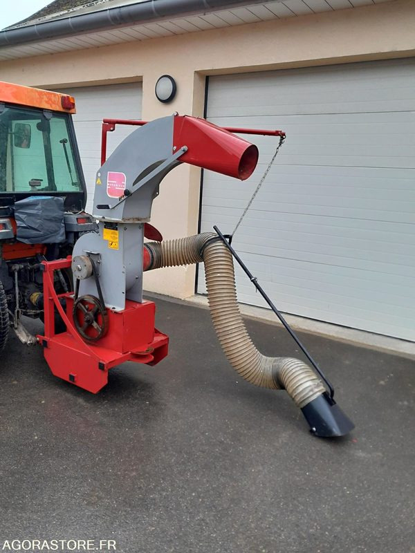 Aspirateur de feuilles - Agricultural machinery: picture 3 Aspirateur de feuilles - Agricultural machinery: picture 3