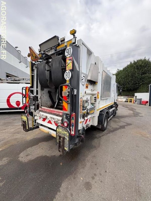 BOM 12T IVECO GNC (6037-66ICAM571X) - Garbage truck: picture 4 BOM 12T IVECO GNC (6037-66ICAM571X) - Garbage truck: picture 4