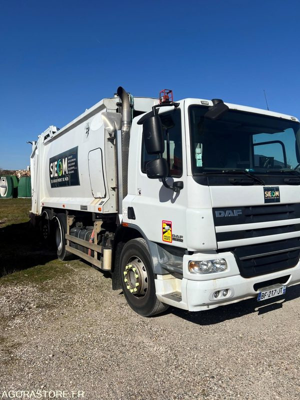 BOM DAF CF75 - 28/12/2010 - 330000kms - Garbage truck: picture 4 BOM DAF CF75 - 28/12/2010 - 330000kms - Garbage truck: picture 4