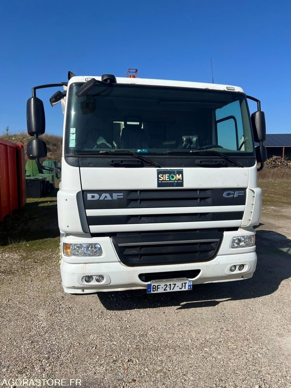 BOM DAF CF75 - 28/12/2010 - 330000kms - Garbage truck: picture 5 BOM DAF CF75 - 28/12/2010 - 330000kms - Garbage truck: picture 5