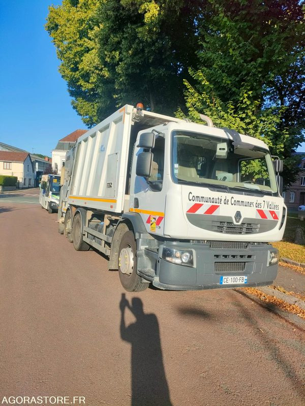 BOM Renault 26 tonnes - Garbage truck: picture 1 BOM Renault 26 tonnes - Garbage truck: picture 1