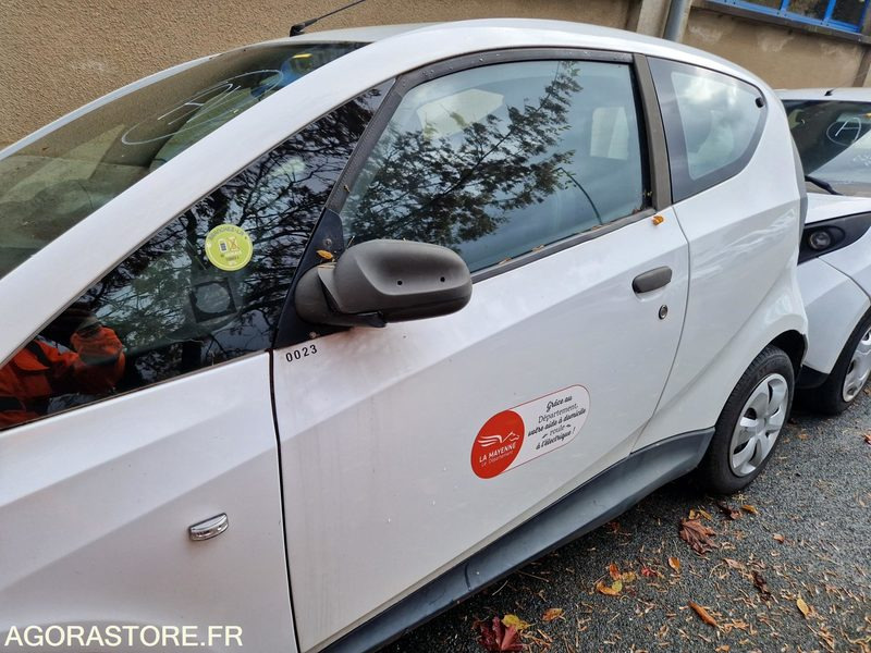 Bollore Bluecar - 90913 -2012- CL258XL - Car: picture 2 Bollore Bluecar - 90913 -2012- CL258XL - Car: picture 2