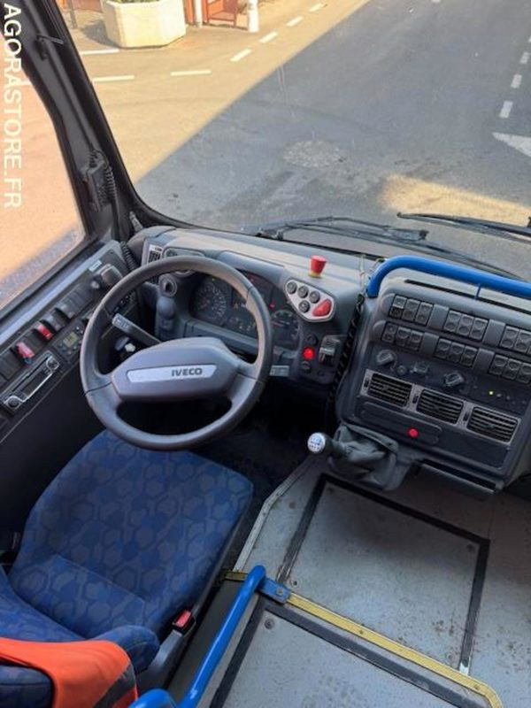 AUTO CAR 36 PLACES - IVECO PROWAY 100E22 126551kms 2008 - Bus: picture 4 AUTO CAR 36 PLACES - IVECO PROWAY 100E22 126551kms 2008 - Bus: picture 4