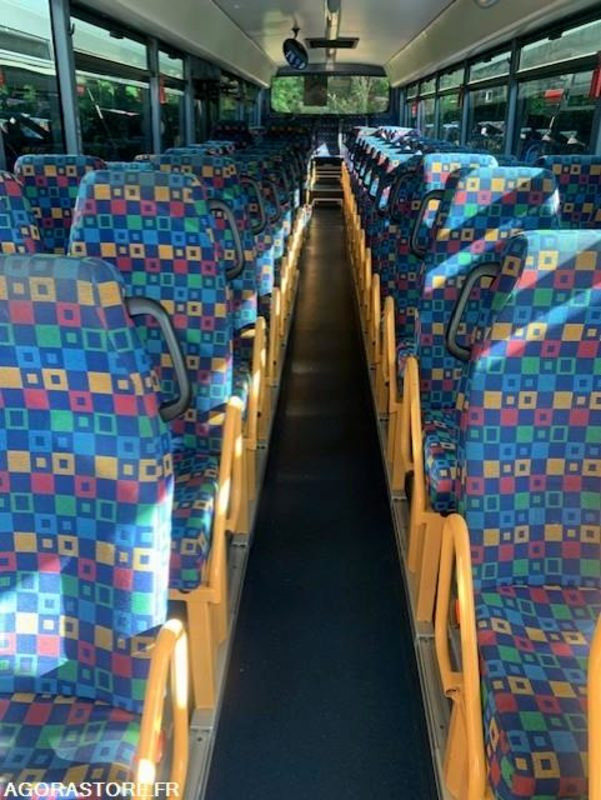 CAR IRISBUS RECREO N°15213- MEC 2009 - 444297 Km AD507BZ - School bus: picture 4 CAR IRISBUS RECREO N°15213- MEC 2009 - 444297 Km AD507BZ - School bus: picture 4