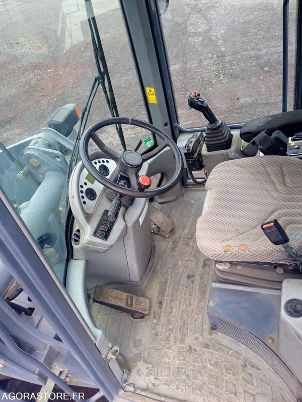 CHARGEUSE TEREX TL260 - Loader: picture 4 CHARGEUSE TEREX TL260 - Loader: picture 4