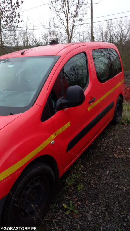 CITROËN - BERLINGO - 2008 - 133907KM - 607CAX57 - Small van: picture 2 CITROËN - BERLINGO - 2008 - 133907KM - 607CAX57 - Small van: picture 2