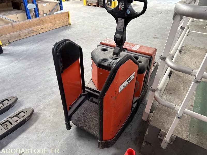 Chariot élévateur Toyota LPE 200/8 - Electric forklift: picture 2 Chariot élévateur Toyota LPE 200/8 - Electric forklift: picture 2