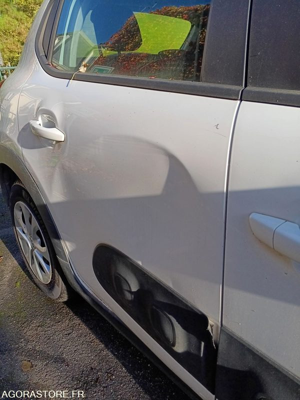 Citroën C3 - 82ch - 49238 kms - 2018 - Car: picture 5 Citroën C3 - 82ch - 49238 kms - 2018 - Car: picture 5