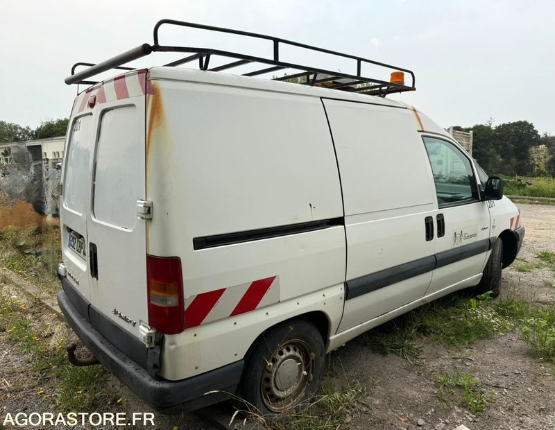 Citroën Jumpy diesel 2005 roulant CT expiré - Small van: picture 5 Citroën Jumpy diesel 2005 roulant CT expiré - Small van: picture 5