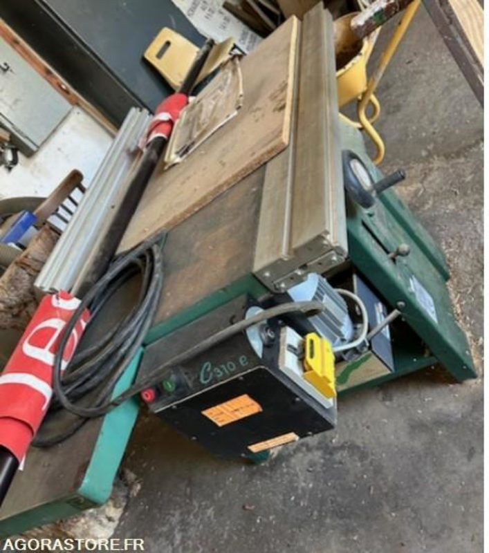 Combiné de menuisier C310e LUREM (380V) - avec outils et fraise de toupie - Tool/ Equipment: picture 1 Combiné de menuisier C310e LUREM (380V) - avec outils et fraise de toupie - Tool/ Equipment: picture 1