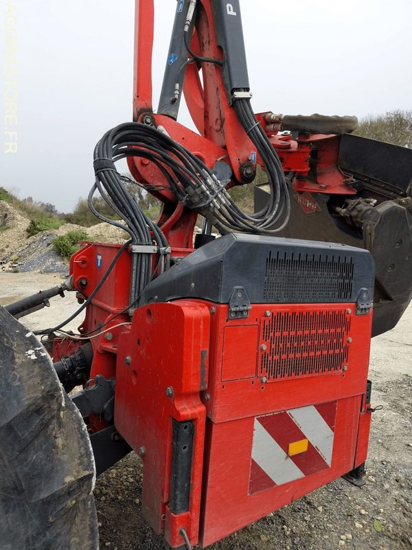 EPAREUSE KUHN PROLONGER GII EP 5783 LPA DE 2017 - Boom mower: picture 3 EPAREUSE KUHN PROLONGER GII EP 5783 LPA DE 2017 - Boom mower: picture 3