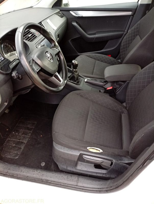 Car EX-669-TE - Roulant - SKODA OCTAVIA - VP - 391 640 Kms: picture 7
