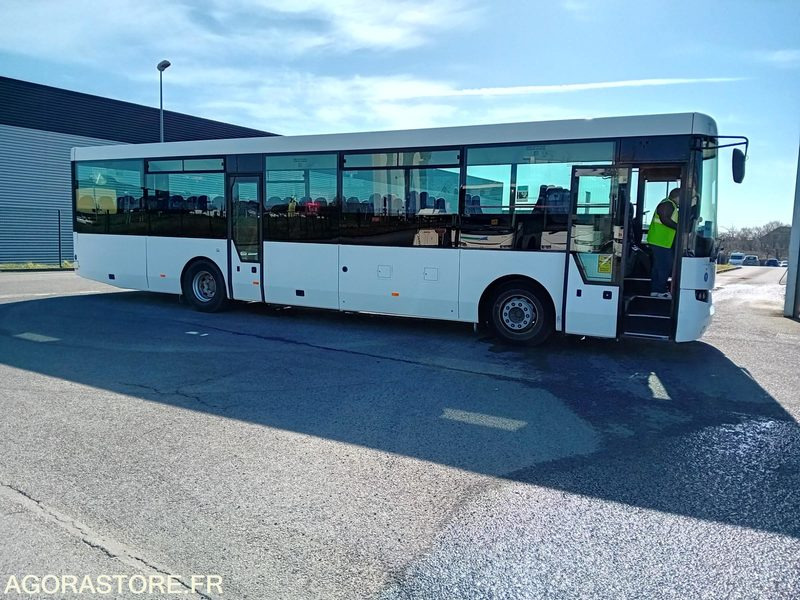 FAST SCOLER 4 - CZ 609 AR - E5 - 2013 - 145000 KM - - School bus: picture 4 FAST SCOLER 4 - CZ 609 AR - E5 - 2013 - 145000 KM - - School bus: picture 4