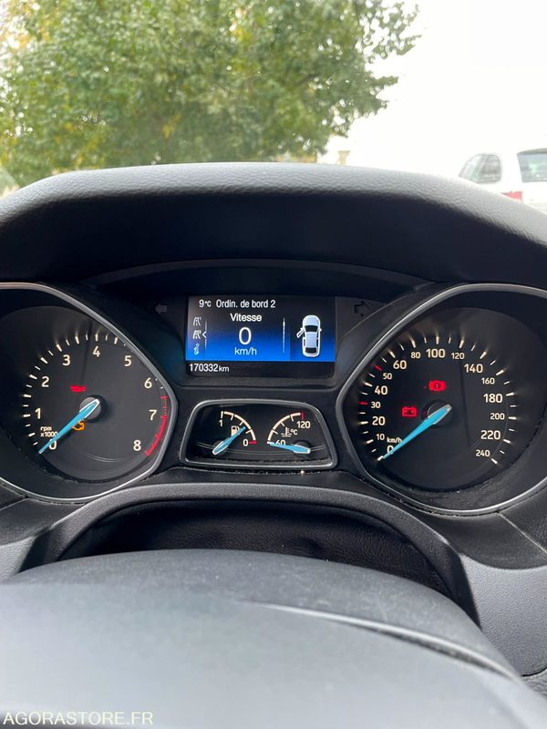 Car FORD-FOCUS-2015-170332KMS: picture 10 Car FORD-FOCUS-2015-170332KMS: picture 10