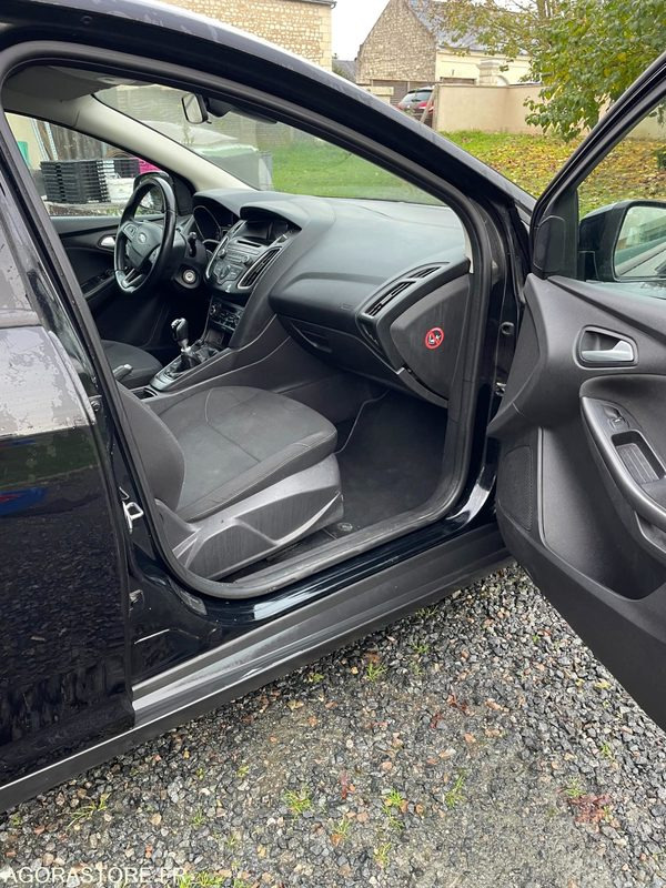 Car FORD-FOCUS-2015-170332KMS: picture 6 Car FORD-FOCUS-2015-170332KMS: picture 6