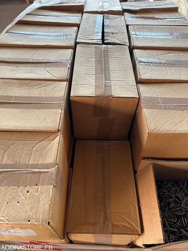 Feuillard et boucles de cerclage - Tool/ Equipment: picture 2 Feuillard et boucles de cerclage - Tool/ Equipment: picture 2