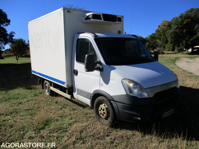 IVECO 35S13 de 2013 chassis cabine frigorifique - Refrigerated van: picture 2 IVECO 35S13 de 2013 chassis cabine frigorifique - Refrigerated van: picture 2