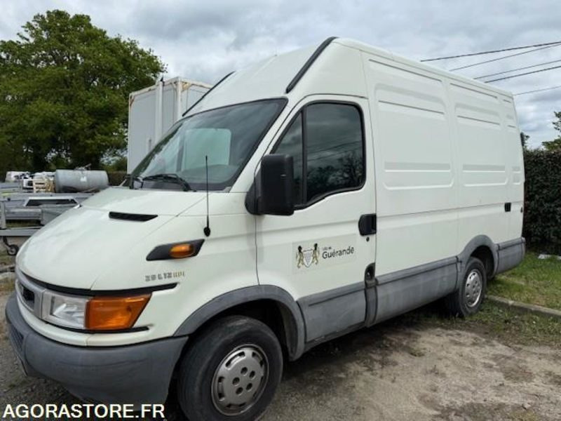IVECO DAILY - 2003 - 173808KMS - Panel van: picture 1 IVECO DAILY - 2003 - 173808KMS - Panel van: picture 1