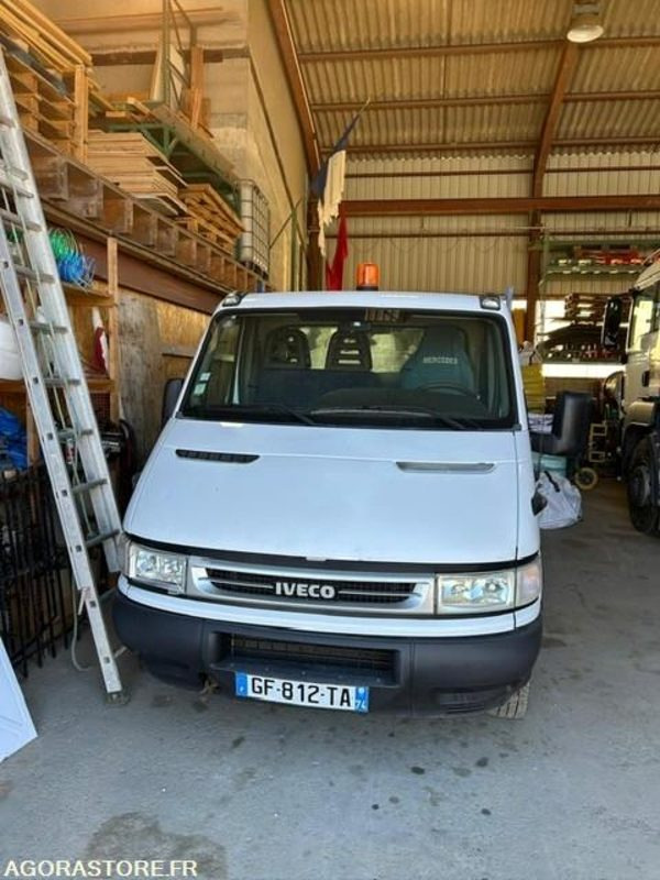 IVECO DAILY 35C13 2005 225500 KM - Tipper van: picture 1 IVECO DAILY 35C13 2005 225500 KM - Tipper van: picture 1