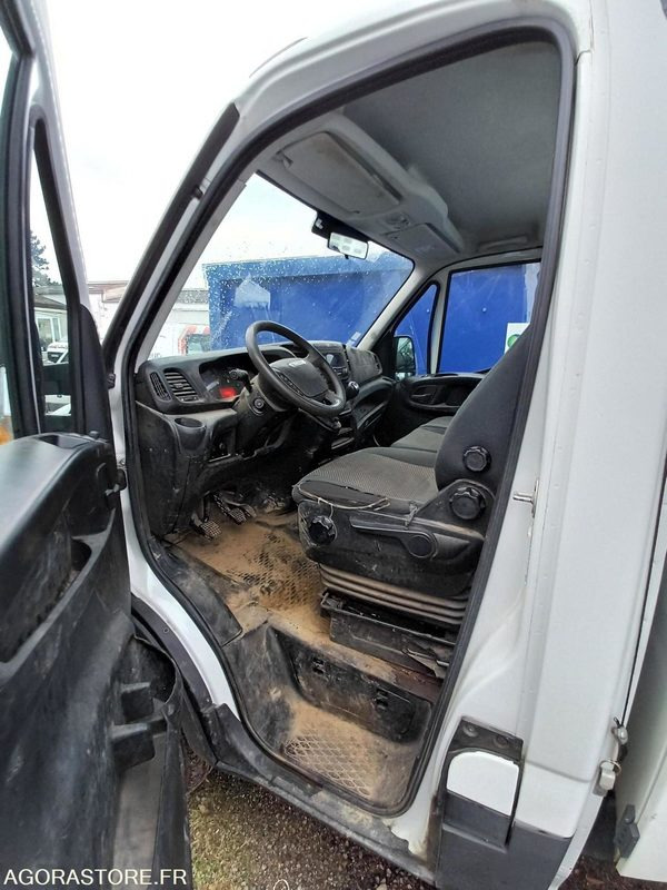 Tipper van IVECO DAILY 35C14 BENNE - 2018 / 125 000 KM: picture 6